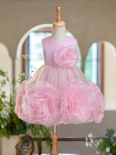 SHEIN Glamorique Kids 女童圣诞公主粉色 3D 花卉网眼薄纱露露派对礼服、婚礼、派对