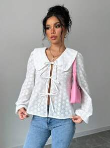 Chiquease 女士打结彼得潘领长袖衬衫（不对称花卉印花） - 白色 - 查看 5