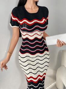 Modelyn Women Wave Pattern Short Sleeve Sweater Dress