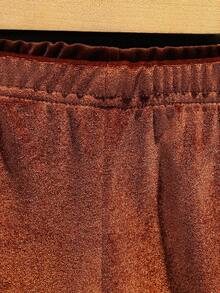 SHEIN 2 件装年轻女孩复古图案 T 恤和天鹅绒阔腿裤套装 - 彩色 - 查看 6