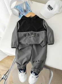 SHEIN 2 件套男宝宝字母印花撞色连帽开衫和运动裤套装冬季套装