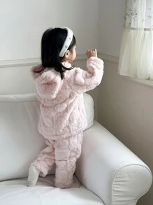 SHEIN Baby Girls Heart Fleece Jacket & Bib Pants Set, Warm & Comfortable Outfit For Outdoor Winter - Pink - View 6