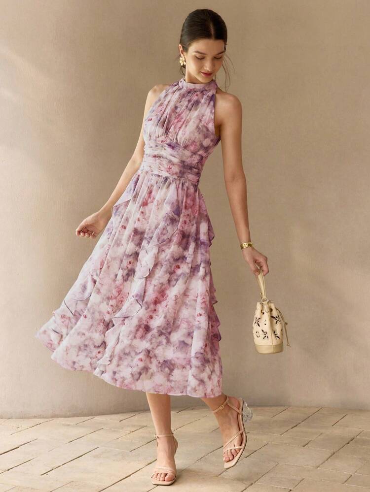Vestido midi con estampado floral completo, cintura con fruncido y volantes