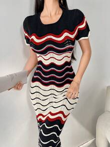 Modelyn Women Wave Pattern Short Sleeve Sweater Dress