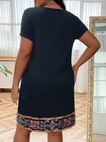 SHEIN LUNE 大码休闲刺绣连衣裙 - 深灰色 - 查看 2