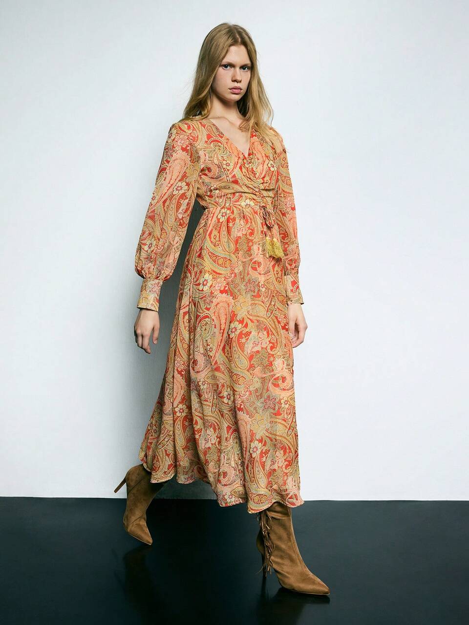 SHEIN Maija Vestido de Manga Longa com Gola V e Estampa Retrô para Mulheres, Vestido Ocidental