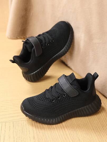 Kids Sports Shoes Mesh Breathable Boys' Black Sneakers Solid Color Fashion Versatile Big Children Running Shoes Lightweight Comfortable Boys Casual Shoes