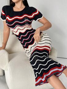 Modelyn Women Wave Pattern Short Sleeve Sweater Dress