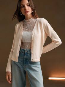 Anewsta 优雅休闲简约水钻装饰金属纽扣前 V 领针织长袖开衫 - 杏色 - 查看 2