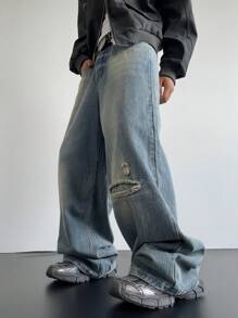 Manfinity EMRG Men's Light Blue Denim Casual Wide Leg Baggy Jeans