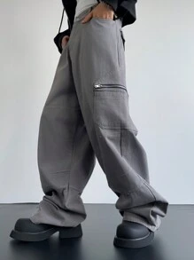 Manfinity Hypemode Y2K 复古破洞男士宽松工装牛仔裤，带多个口袋，适合送给丈夫、男朋友的礼物 - 淺色水洗藍 - 查看 3