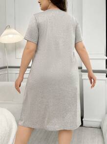 Plus Letter & Star Sky Heart Printed Short Sleeve T-Shirt Style Nightgown, Moo Moo - Light Grey - View 2