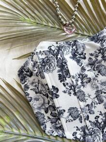 Soleia Vestido versátil para la temporada de bodas, playa, festivales de música y estilo bohemio de verano, elaborado con tela de punto estampada con un diseño floral de teñido anudado en blanco y negro, decorado con una línea de espina de pez y con espalda abierta.