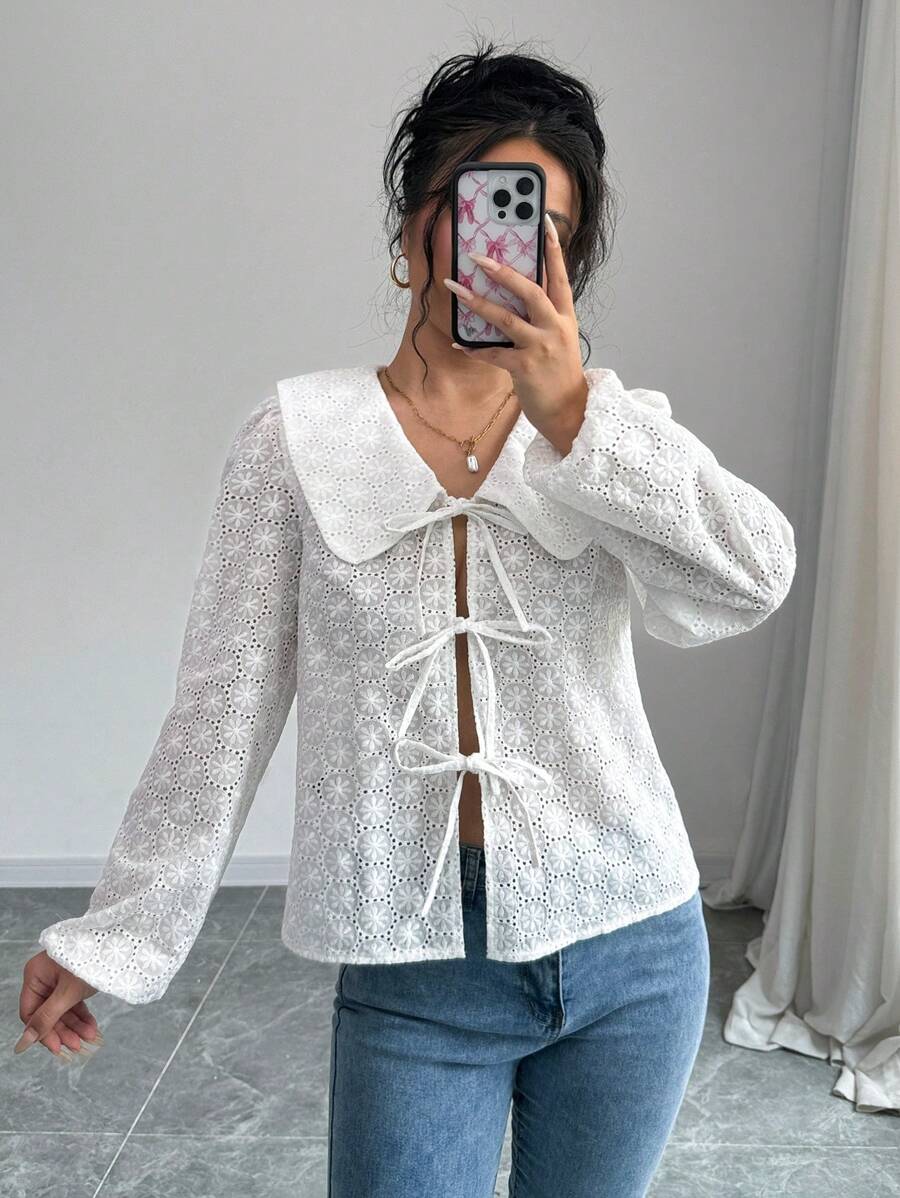 Chiquease 女士打结彼得潘领长袖衬衫（不对称花卉印花） - 白色 - 查看 1