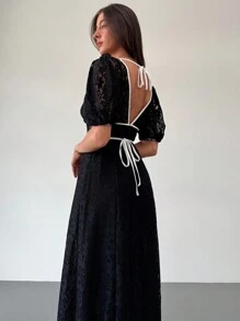 Aloruh 春夏优雅黑色蕾丝深 V 撞色边泡泡袖超长修腰连衣裙 - 黑色 - 查看 2