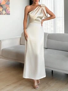 SHEIN Tall Robe de satin détail cravate couleur champagne