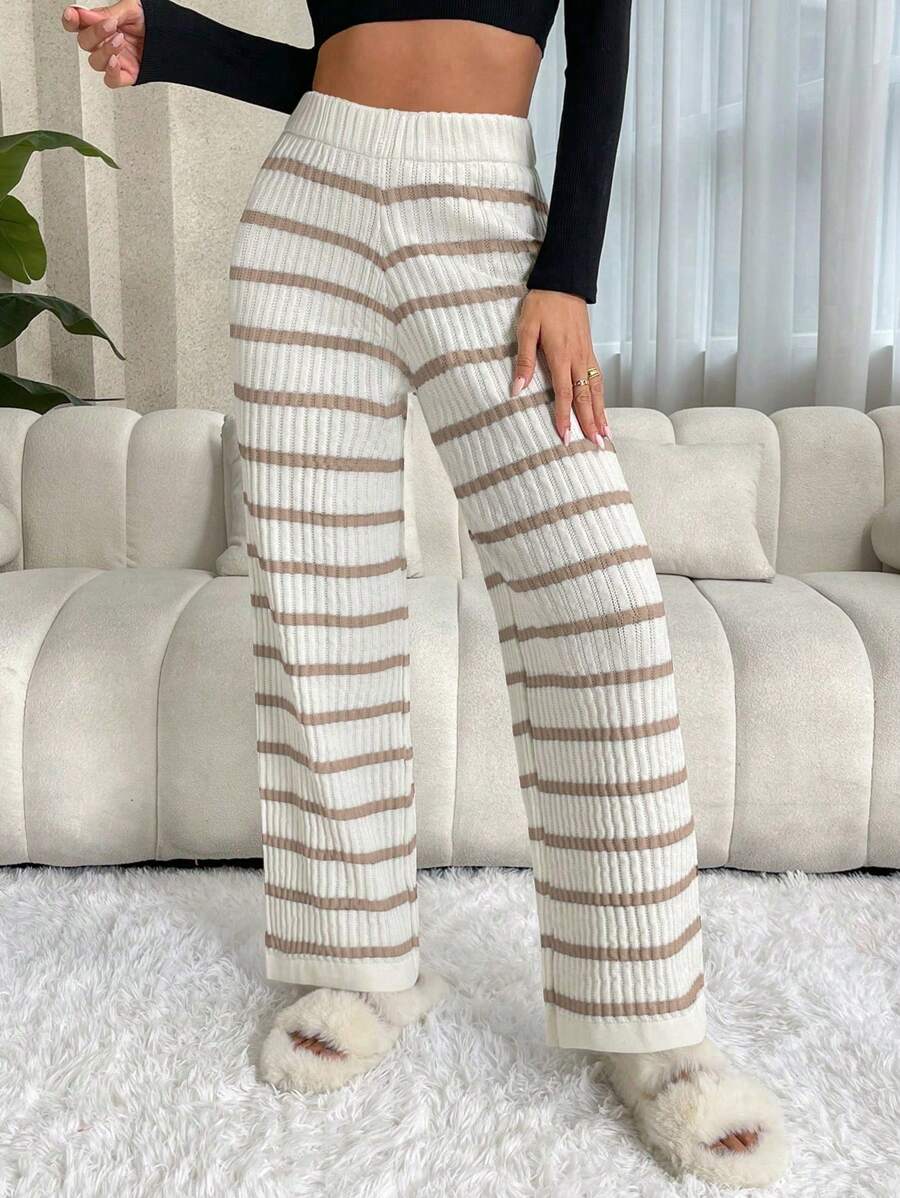 SHEIN ChicEase 女士弹力条纹设计休闲直筒毛衣裤 - 駝色 - 查看 1