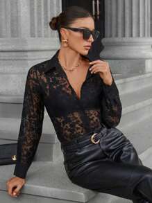 SHEIN Privé Blusa elegante y sexy de manga larga con tejido transparente de parches florales aleatorios que dejan entrever
