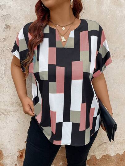 EMERY ROSE Plus Size Women's Summer Geometric Print V-Neck Batwing Short Sleeve Loose Blouse