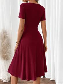 SHEIN Clasi 女士优雅 V 领短袖 A 字形绿色连衣裙 - 酒紅色 - 查看 2