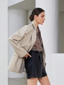Aveloria Modichic Blazer minimalista y elegante con botones de metal para la dama de oficina que va y viene del trabajo