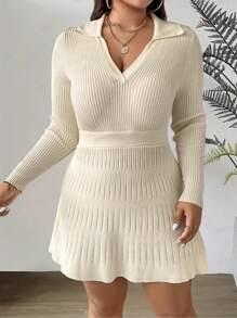 SHEIN Clasi 大码女式束腰修身马球领长袖针织连衣裙 - 杏色 - 查看 4