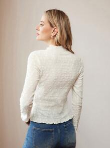 MOTF PREMIUM SOLID FLORAL TEXTURED LETTUCE TRIM SLIM FIT TEE