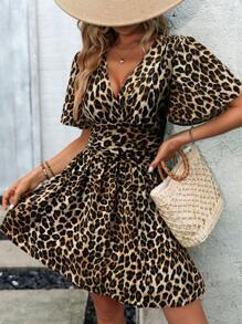 EMERY ROSE Vestido casual elegante y encantador con cuello en V, mangas cortas tipo murciélago y estampado de leopardo para mujeres