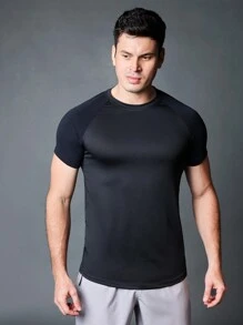 Manfinity Sport Corelite Camiseta Esportiva de Manga Curta com Gola Careca, Estilo Namorado, Cor Sólida, Simples, para Verão - Preto - Visão 6