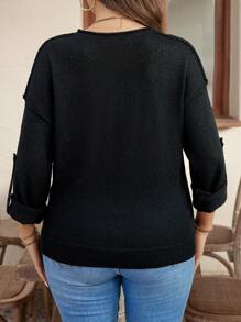 SHEIN LUNE Plus Size Women's Solid Color Button Decorated Long Sleeve Sweater