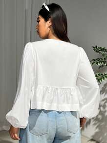 SHEIN EZwear Áo cánh tay đèn lồng màu trắng cỡ lớn cho nữ mùa xuân và mùa hè có dây buộc phía trước và viền xếp nếp - trắng - Xem 4