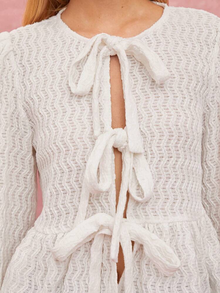 Women's Round Neck Long Sleeve Tie Front Casual Fashion Blouse