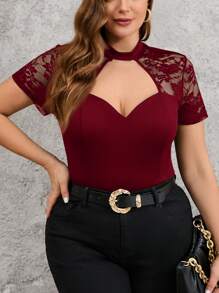 SHEIN Clasi Camiseta elegante de encaje y tejido de punto para talla grande en verano