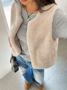 SHEIN EZwear Abrigo sin mangas esponjoso de color liso para damas