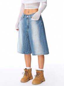 SHEIN EZwear Short de mezclilla azul claro desgastada para mujer
