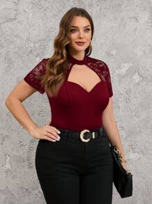 SHEIN Clasi Camiseta elegante de encaje y tejido de punto para talla grande en verano