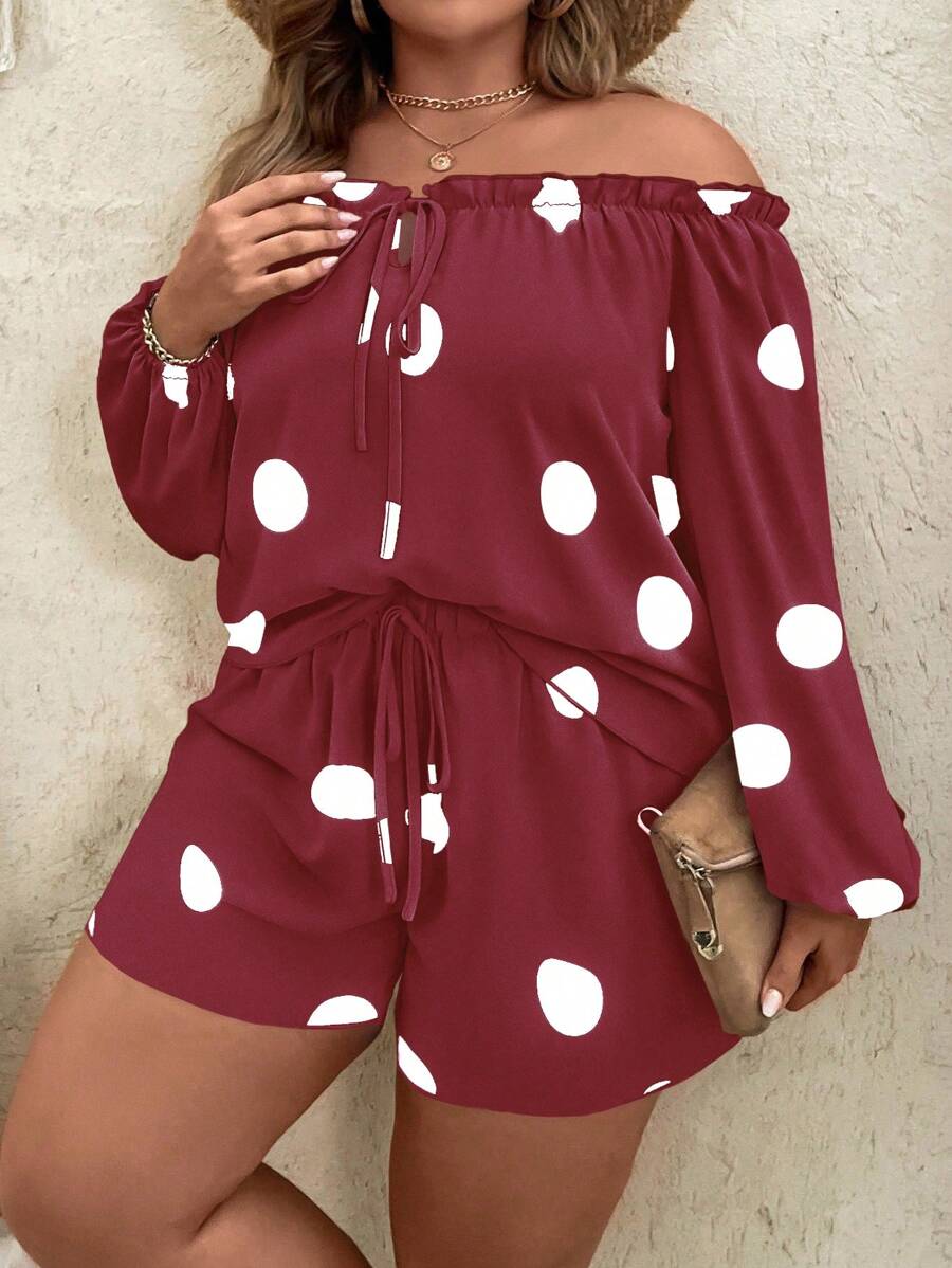 SHEIN LUNE 2 件套大码波尔卡圆点印花露肩扭纹衬衫和短裤休闲套装 - 酒紅色 - 查看 1
