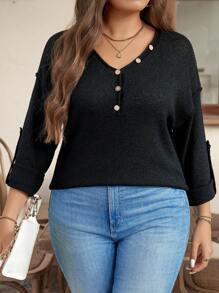 SHEIN LUNE Plus Size Women's Solid Color Button Decorated Long Sleeve Sweater