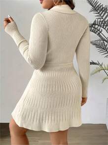 SHEIN Clasi 大码女式束腰修身马球领长袖针织连衣裙 - 杏色 - 查看 5