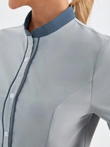 TaskEZ Set de 2 piezas de uniforme quirúrgico con cuello alto de un solo abotonadura, bolsillos y pantalones en colores contrastantes