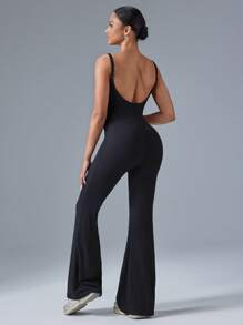 VARSITIE 纯色露背喇叭女式运动连体裤 - 黑色 - 查看 1