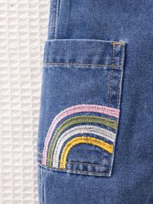 Baby Mädchen süßes, niedliches, bequemes Alltagsoutfit mit gewaschenem ausgestelltem Jeans Stickerei