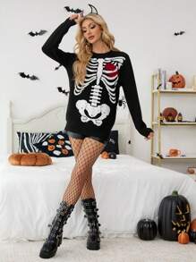 SHEIN Essnce Nuevos trajes de Halloween de estilo oscuro para mujeres en otoño e invierno 2024, que incluyen: Cárdigan con calavera de rosa, vestido de bruja/vampiro, disfraz de diablo, ropa personalizada de Halloween para mujeres - Negro - Ver 4