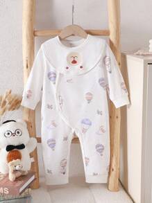 SHEIN Bộ đồ liền thân dài tay 2 món cho bé trai, thường ngày, phù hợp với mọi phong cách, họa tiết động vật và khinh khí cầu dễ thương, có kèm yếm gấu đáng yêu, thu/đông - trắng - Xem 1