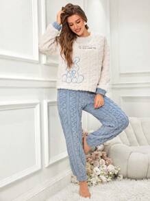 Rabbit Embroidered Women's Fleece Crew Neck Long Sleeve Top And Pants Pajama Set