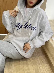 DAZY Women's Simple Printed Hooded Long Sleeve Sweatshirt