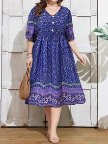 SHEIN Holidaya Plus Size V-Neck Ditsy Floral Casual Holiday Short Sleeve Dress - Blue - View 5