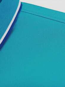 Manfinity Homme 男式图形撞色边半纽扣正装 Polo 衫，浅蓝色高尔夫 Polo 衫 - 藍色 - 查看 4