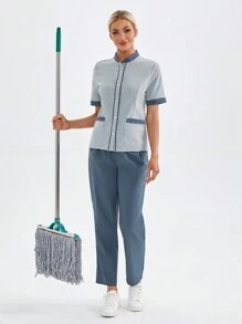 TaskEZ Set de 2 piezas de uniforme quirúrgico con cuello alto de un solo abotonadura, bolsillos y pantalones en colores contrastantes