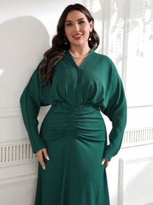 Modelyn Plus Size Women's V-Neck Long Batwing Sleeve Ruched Fishtail Hem Elegant Dress, Spring And Summer - Green - View 1